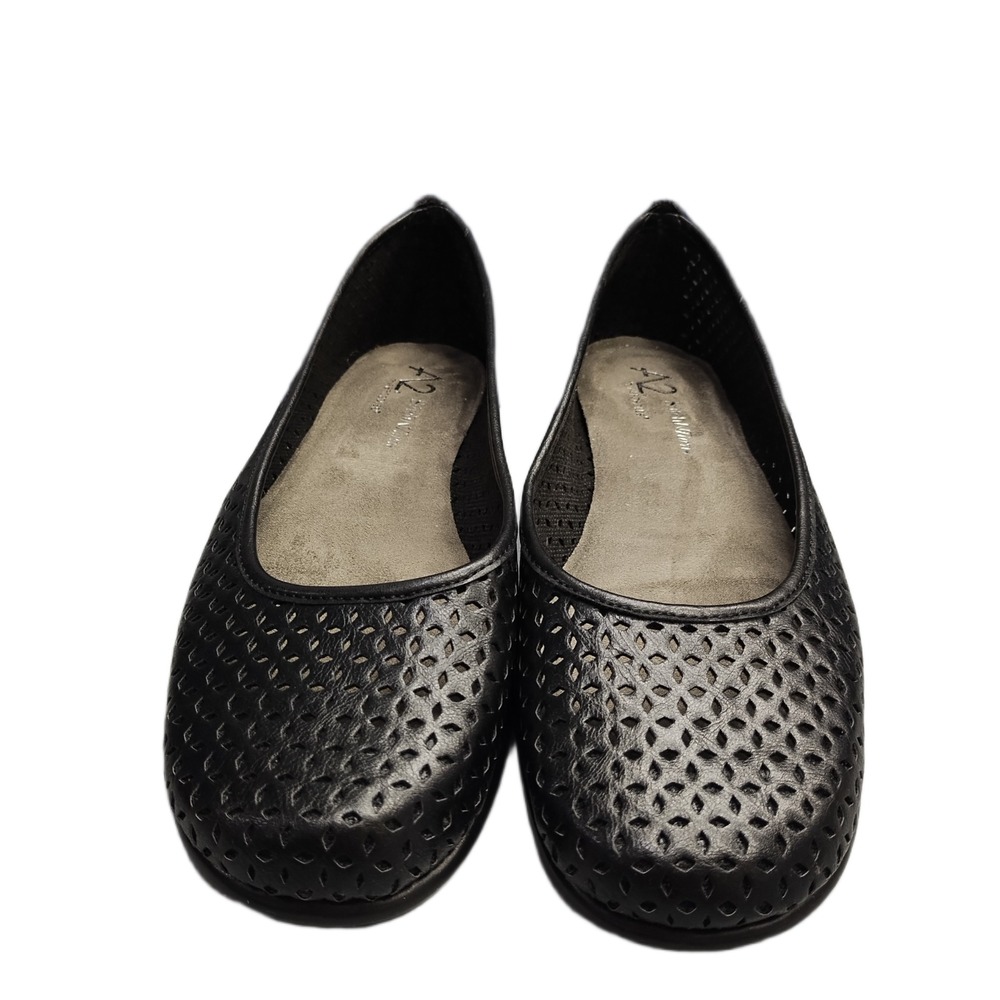 A2 by Aerosoles Solsa Dance Ballet Flats Womens US 8M Black Perforated Slip On